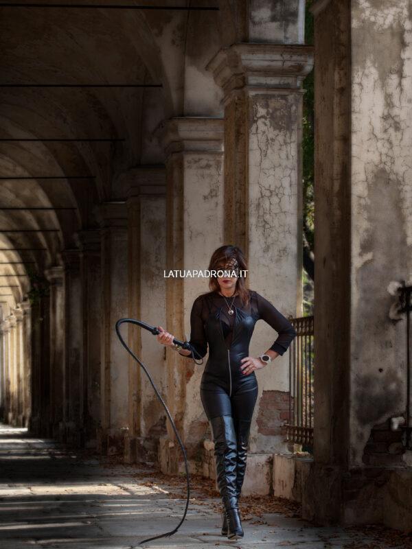 Sunny Maya Mistress